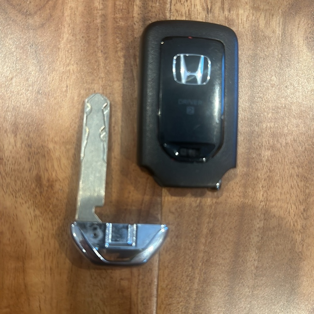 Original Honda Key Fob - Picture 2 of 7